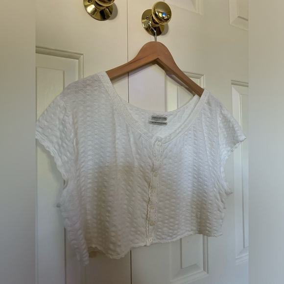 Urban Outfitters White Button Up Blouse Cropped - Picture 1 of 2